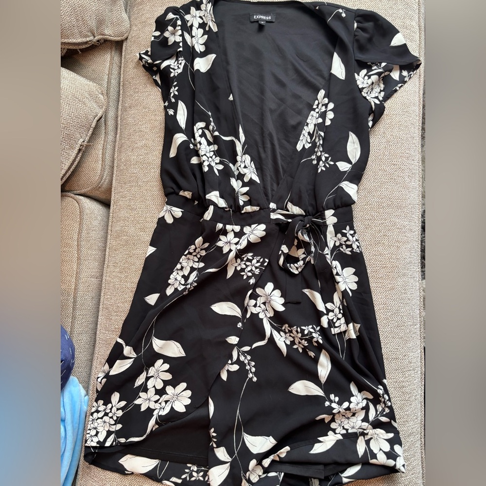 Black and White Floral dress